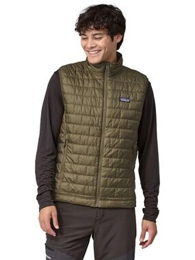 Patagonia Men's Nano Puff Vest in Sage Khaki Size M